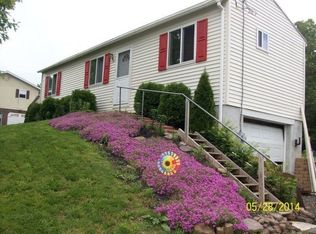107 Farm View Rd, Schuylkill Haven, PA 17972