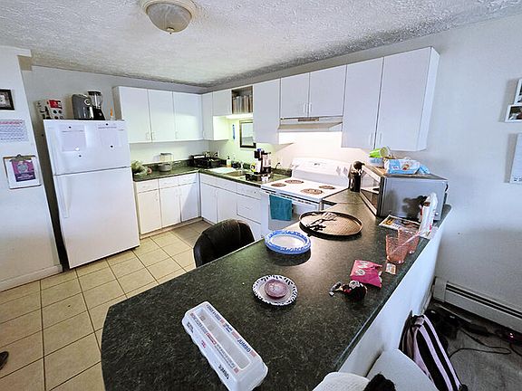 4th image of 46-48 Glenwood Avenue