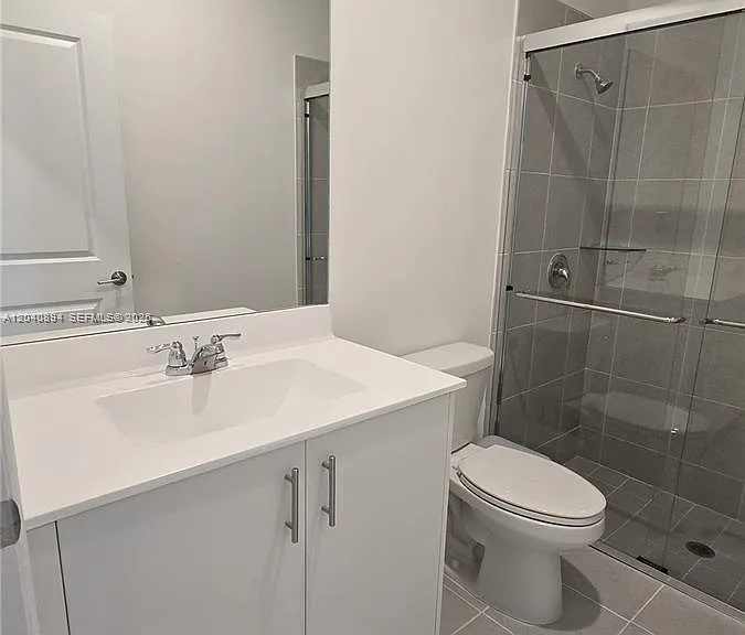 2248 SE 30th St #1 — Photo 11