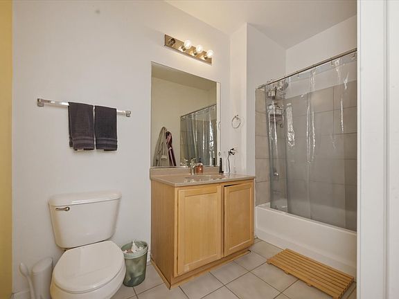 5th image of 1503 S State St APT 812