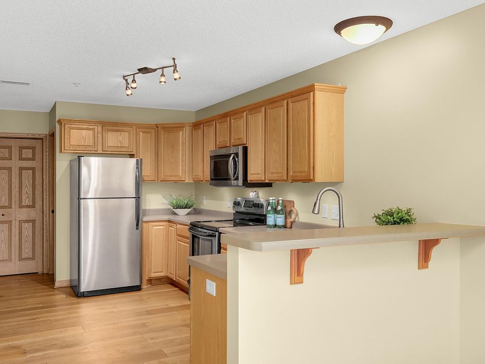 1st image of 349 Ojibway Path