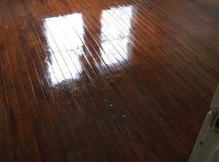 2 Gunn Sq #2, Springfield, MA 01109