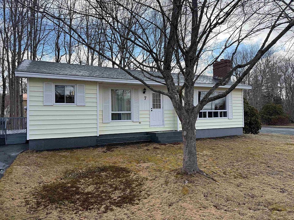 1st image of 7 Pinehurst Ave