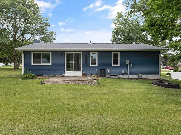 2nd image of 606 Claudia Ln