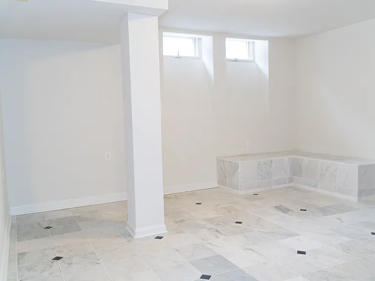 1023 N Calvert St #B — Photo 13