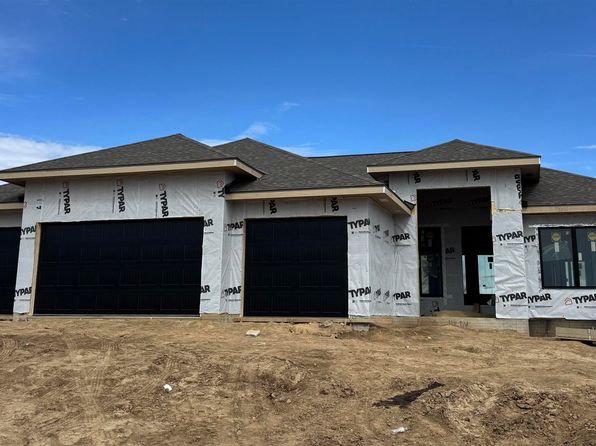 10008 Laramie St, Papillion, NE 68046