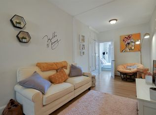 402 Monroe St #4L, Hoboken, NJ 07030