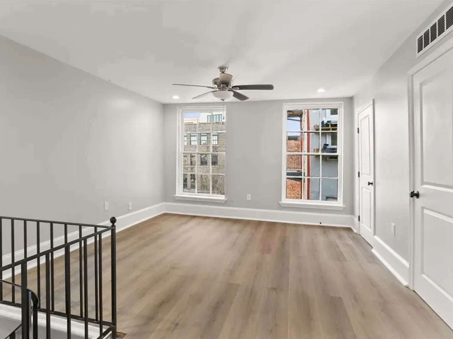 1 bed, 700 sqft, $1,450 — Photo 3