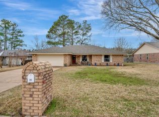 201 August Ln, Lufkin, TX 75904