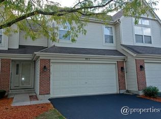 90 Ione Dr UNIT C, South Elgin, IL