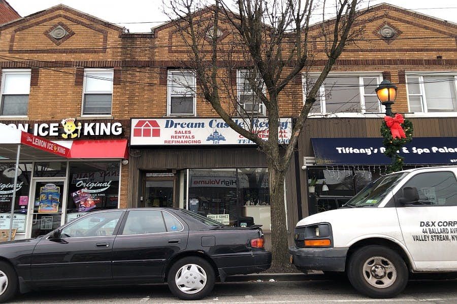 1st image of 124 Rockaway Ave