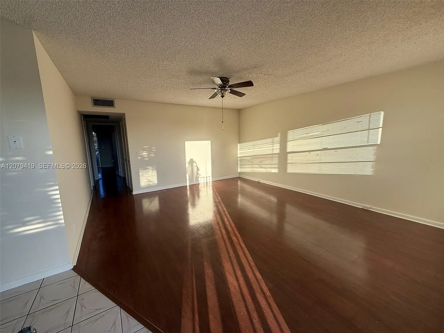 New Hampton At Century Vi — Photo 4