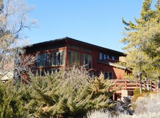 2001 Silver Reef Dr, Leeds, UT 84746