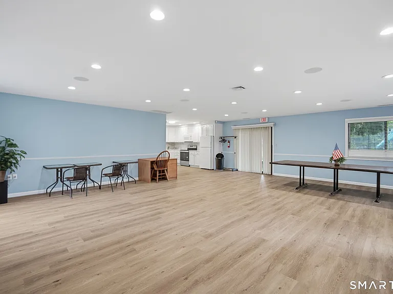 808 Mill Pond Dr #808 — Photo 23