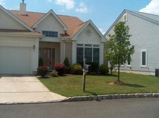 14 Wellington Pl #14, Monroe, NJ