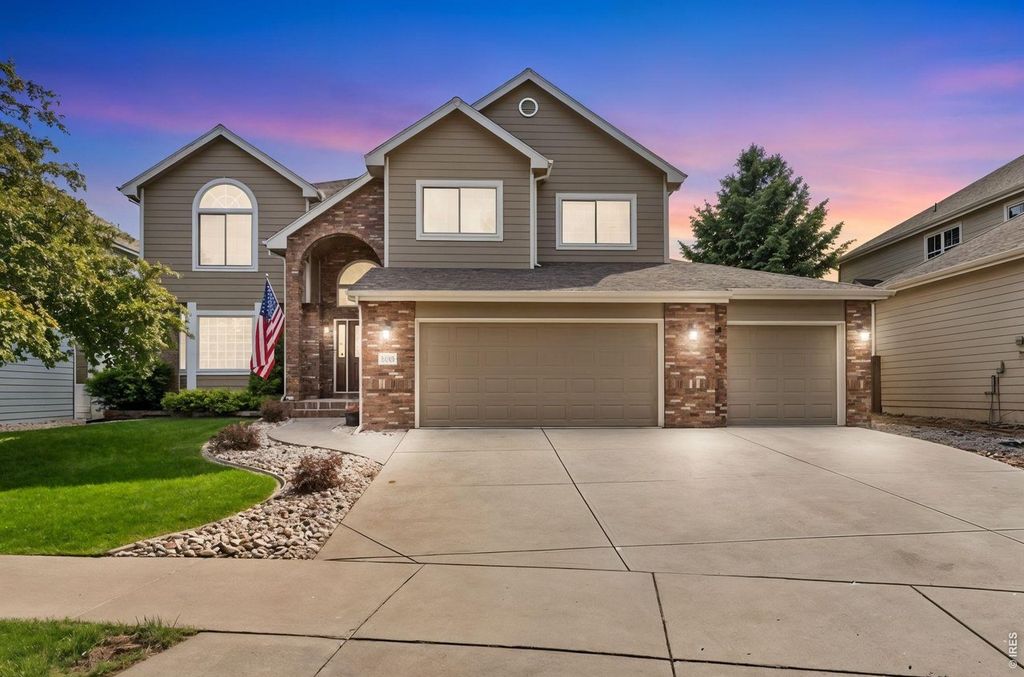 3221 Ledgestone Ct