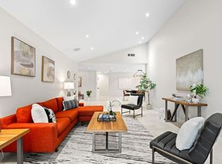 10975 De Vida Ct, San Diego, CA 92124