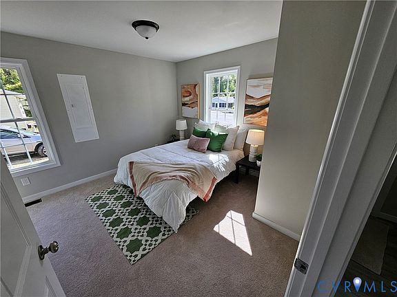 5th image of 306 N West Ave