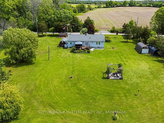 4th image of 84 Plumb Rd