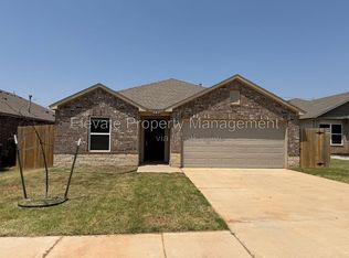11729 NW 100th St, Yukon, OK 73099