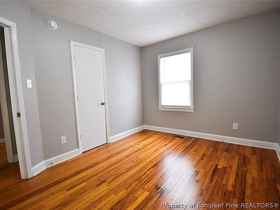 4th image of 707 Veda St