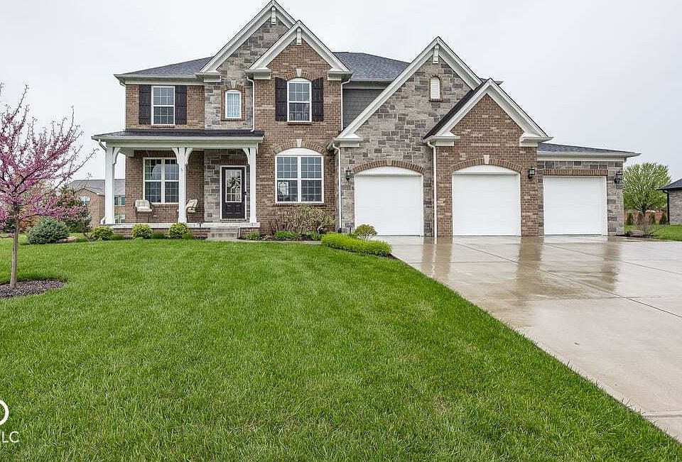 1st image of 2432 Scarlet Oak Dr