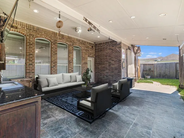 22419 Wenbury Dr, Tomball, TX 77375