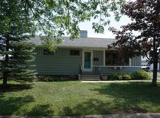 21 James Rd, Silver Bay, MN 55614