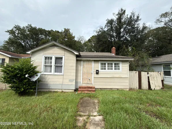 1585 W 15TH Street, Jacksonville, FL 32209
