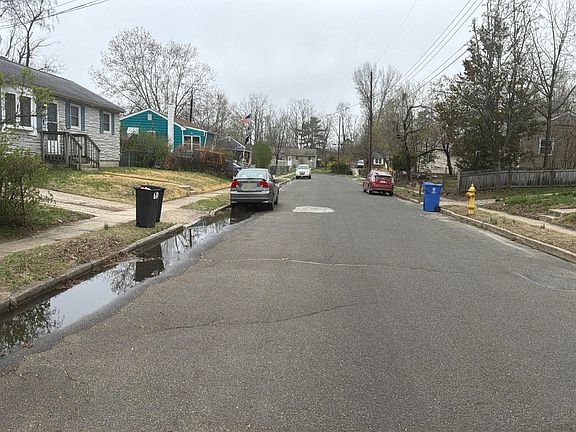 5th image of 612 Cabot Dr