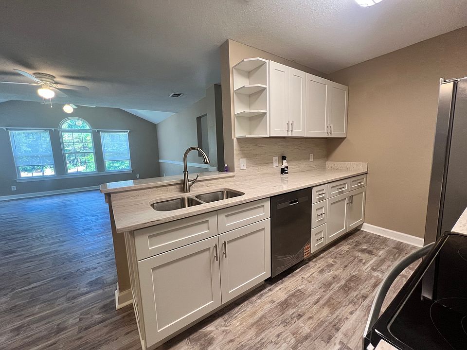 1st image of 4376 Crepe Myrtle Ct Unit G