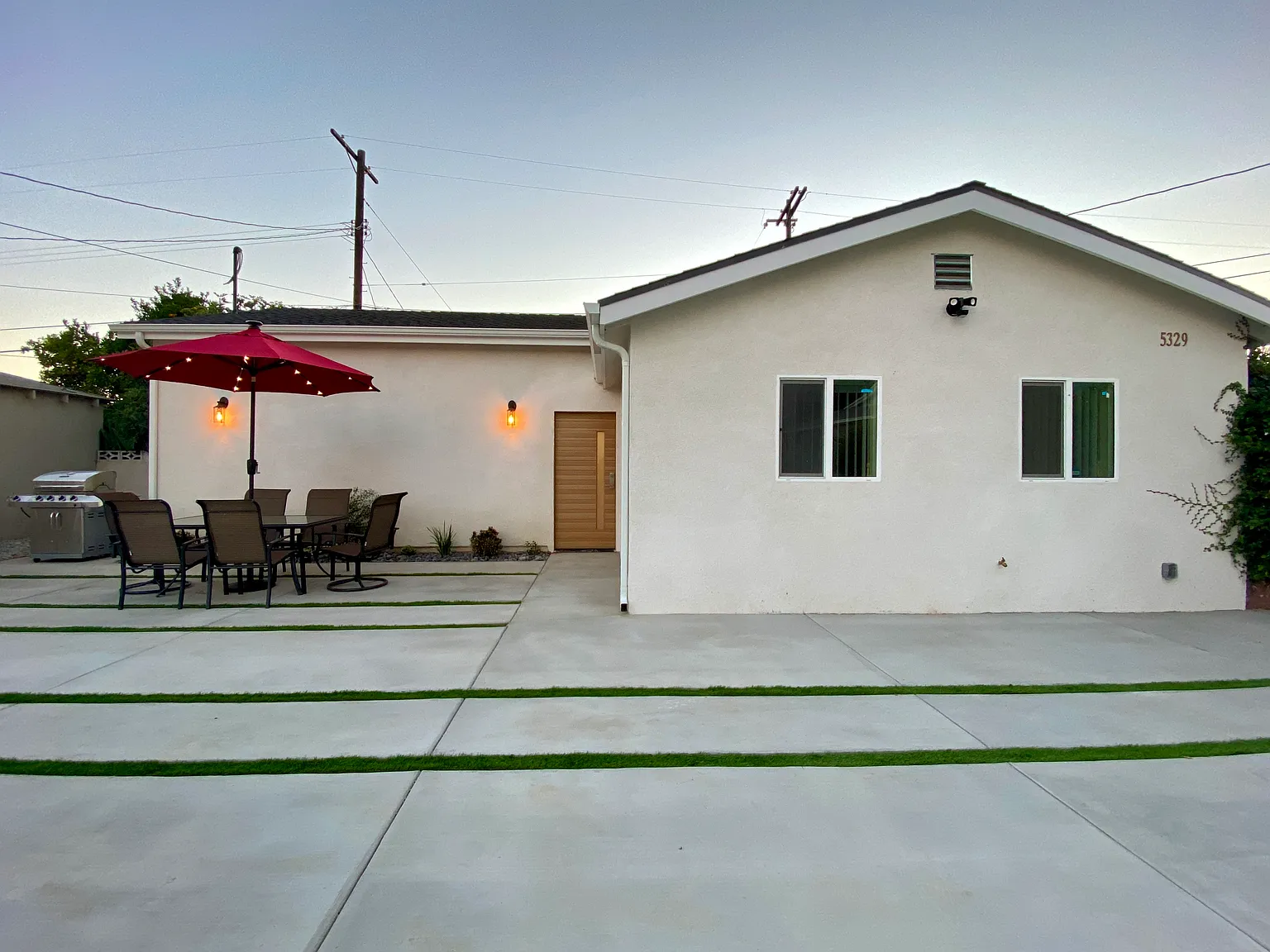 3 bed, 1128 sqft, $3,750 — Photo 1
