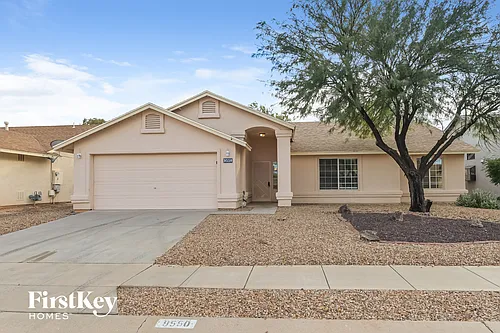 9550 E Caldwell Dr Photo 1
