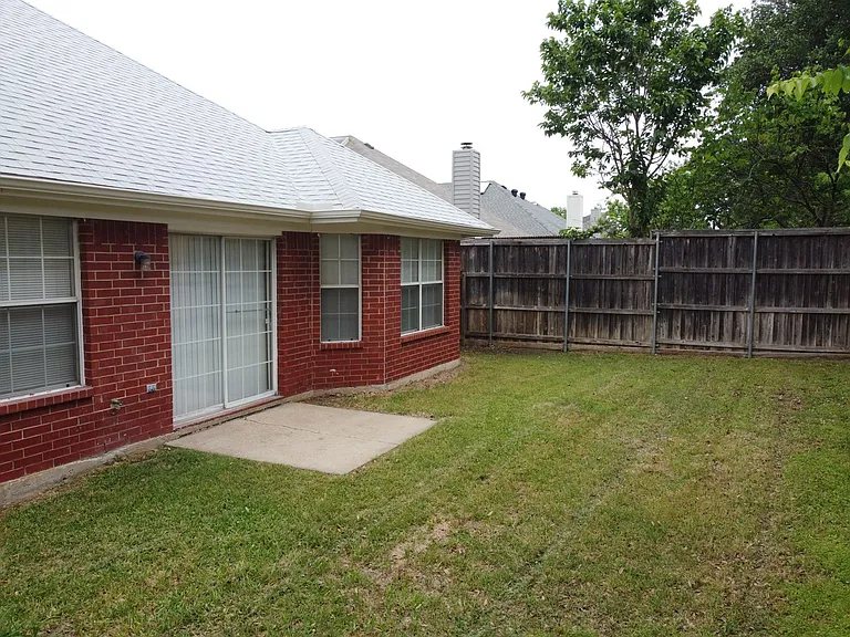 4320 Palmdale Dr — Photo 29
