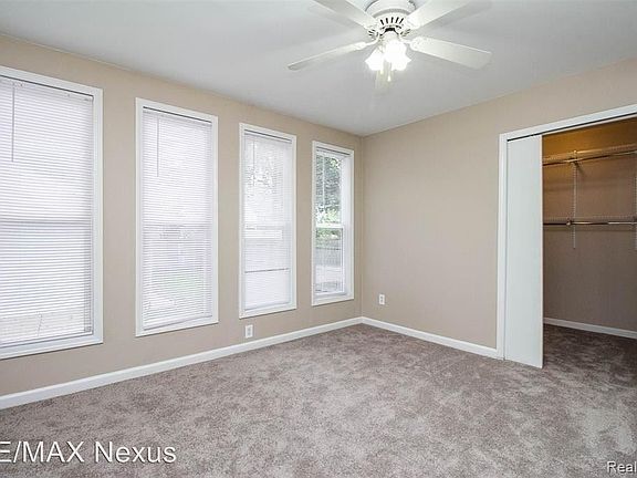 5th image of 1445 N Custer Ave