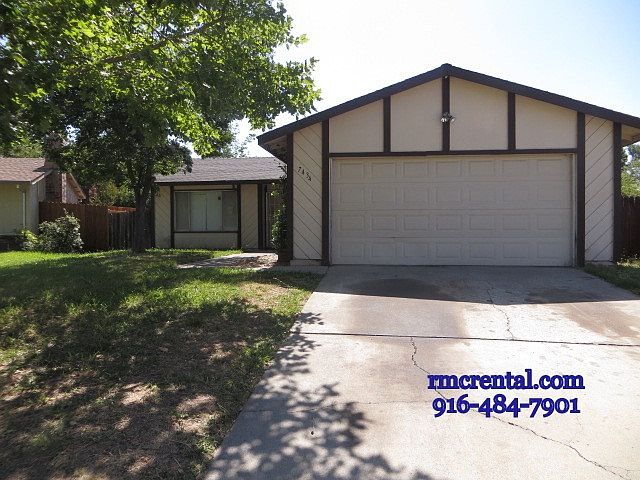1st image of 7434 Versailles Way