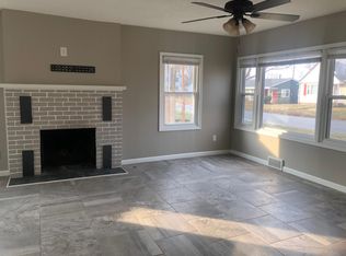 2125 Central Ave, Bettendorf, IA 52722
