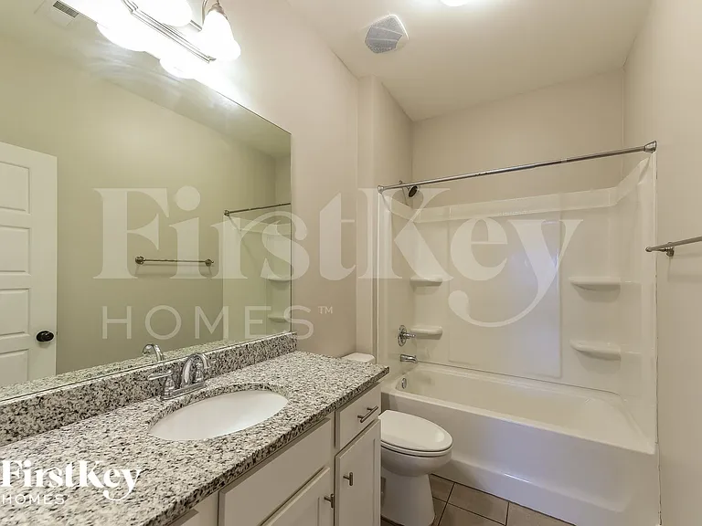 221 Union Station Dr — Photo 13