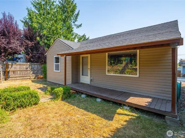 9802 35th Avenue SW, Seattle, WA 98126