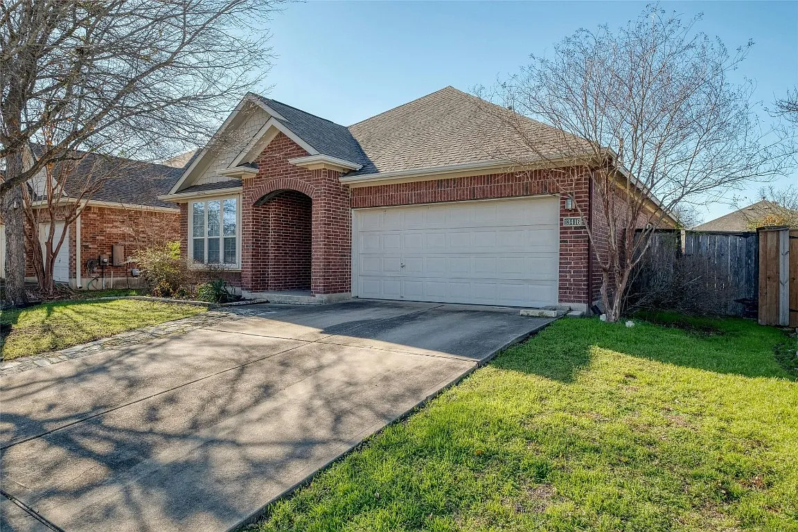 3 bed, 1766 sqft, $1,950 — Photo 3