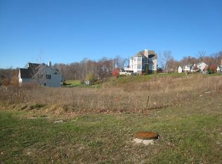 4996 Crescent Cir, Canandaigua, NY 14424