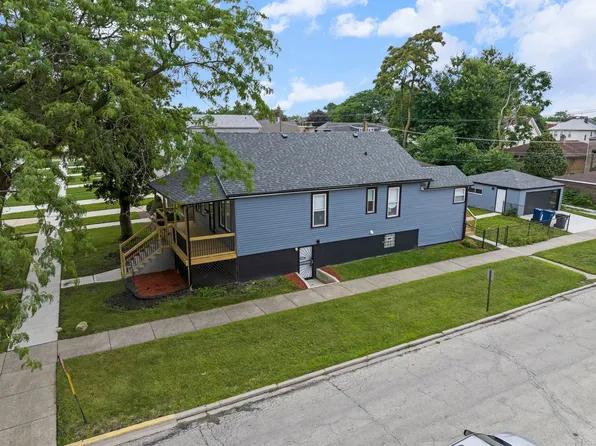 1100 S 3rd Ave, Maywood, IL 60153