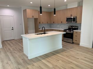 9026 Scott St, Houston, TX 77051