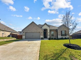 5806 Montana Dr, Midlothian, TX 76065