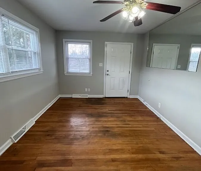 1503 Roanoke Rd #B — Photo 3