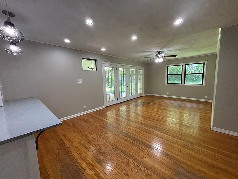 4024 Reily Ln — Photo 8