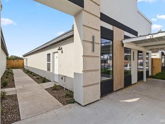 2nd image of 4216 Heron Ave #122