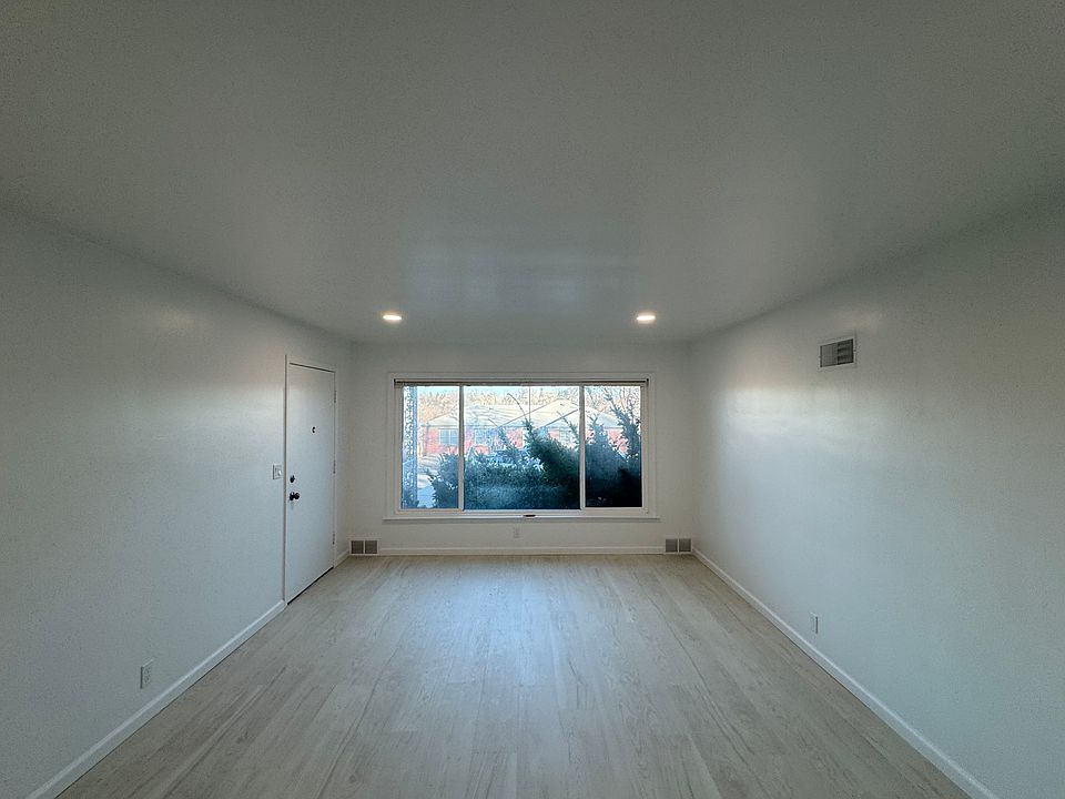 1st image of 1210 N 60th St #4