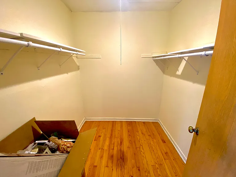 533 N Highview Ave #2 — Photo 8