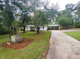 429 Limestone Rd, Cochran, GA 31014